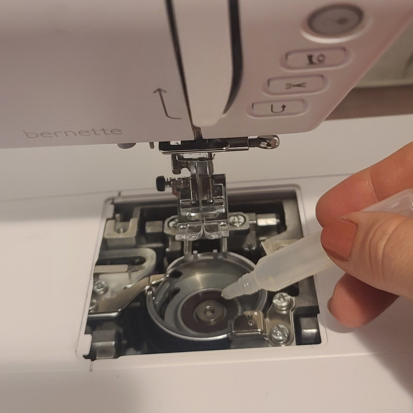 How to Oil Your Sewing Machine